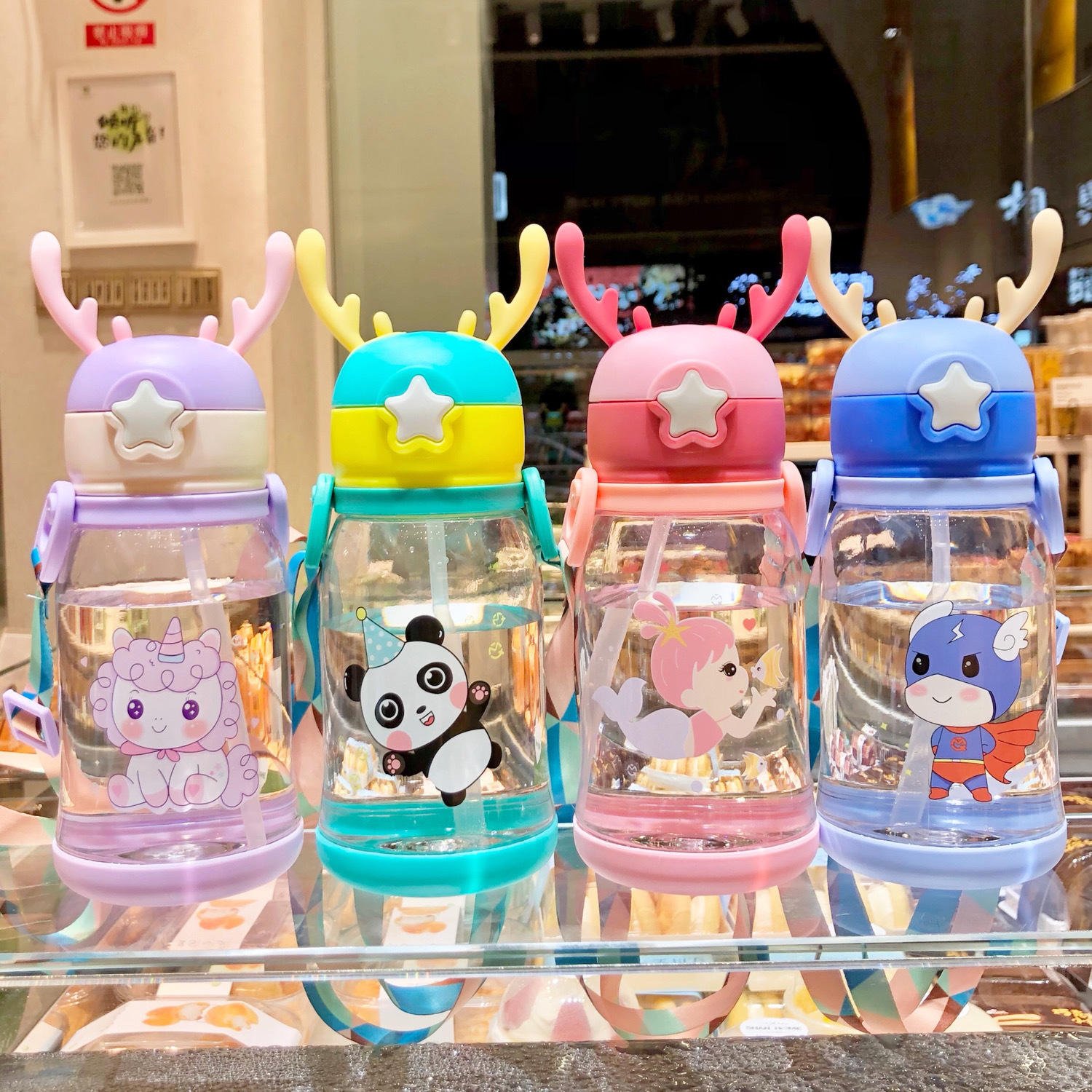 Cute Cartoon Kids Water Bottle 450ML, Multiple Colors Available - Image 4